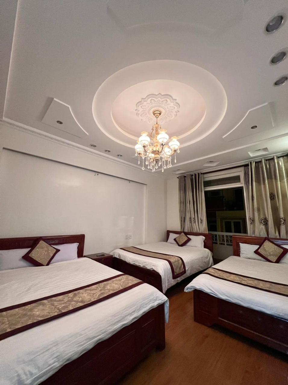 Dang Uyen 1 Hotel دالات المظهر الخارجي الصورة